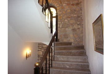 Albania Privát Kaninë, Esterno